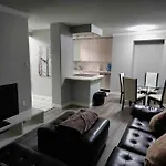 Cozy 2 Bedroom In Beltline Area