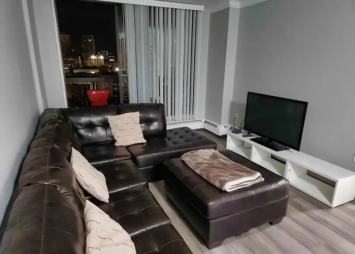 Cozy 2 Bedroom In Beltline Area