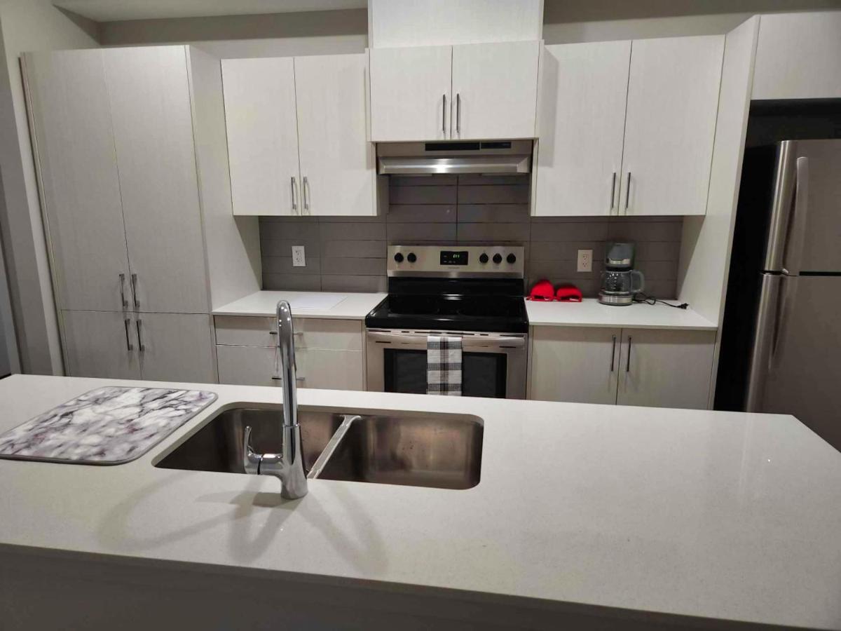 Cozy 2 Bedroom In Beltline Area * Calgary
